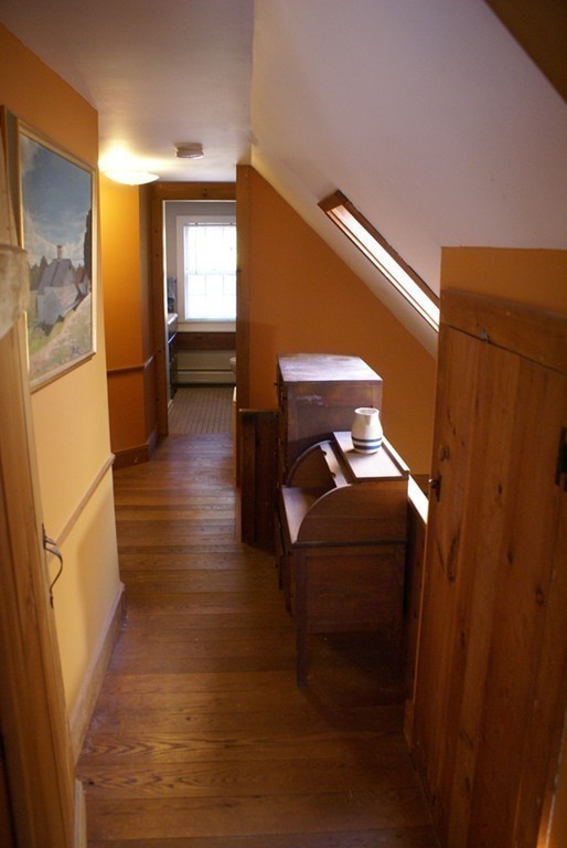 212 Old Winchester Road Warwick, MA 01378 - Photo 9 of 26 Gallery Image 9