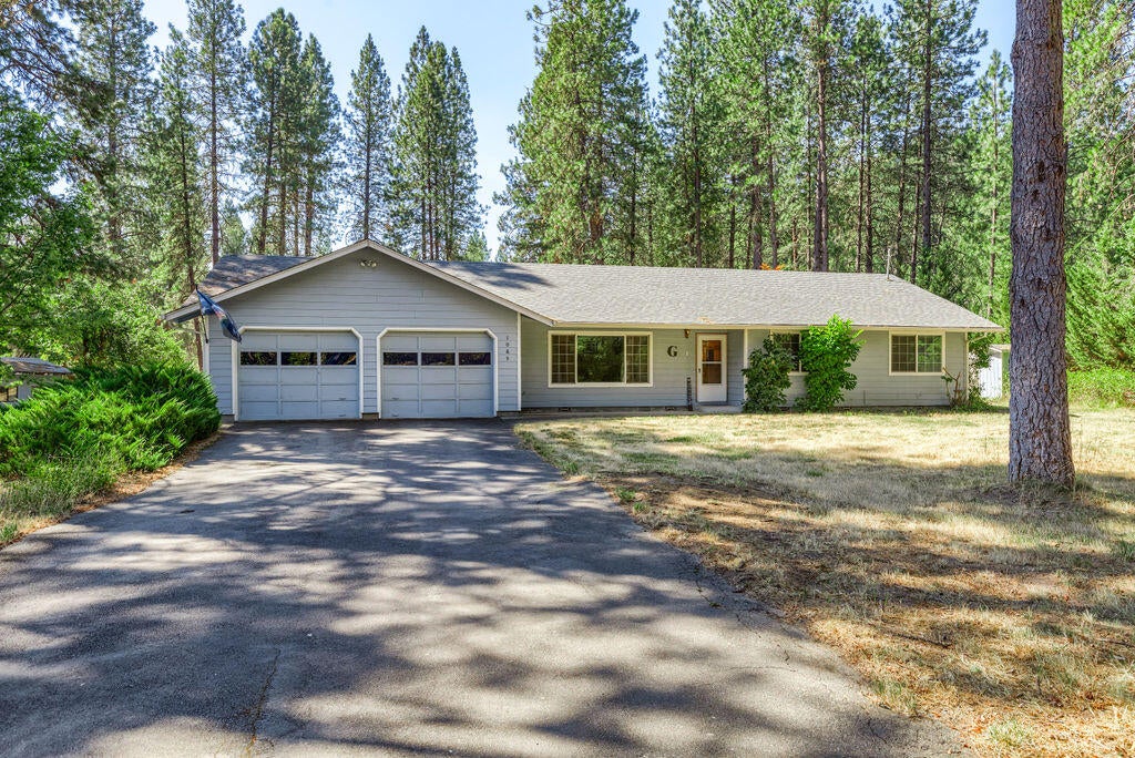 1065 Minthorne Road Rogue River, OR 97537 - Photo 3 of 49 MR(6)