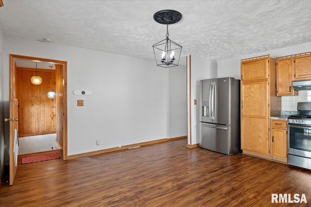 2100 North 16th Street Springfield, IL 62702 - Photo 16 of 32