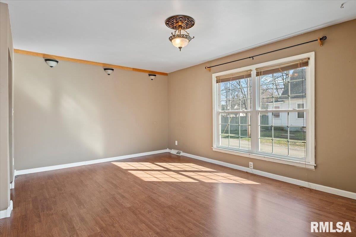 2100 North 16th Street Springfield, IL 62702 - Photo 3 of 32