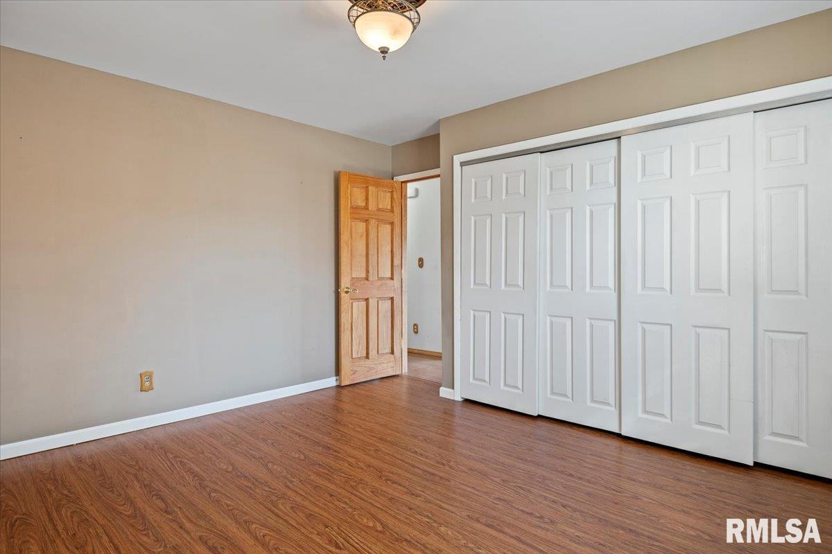 2100 North 16th Street Springfield, IL 62702 - Photo 9 of 32