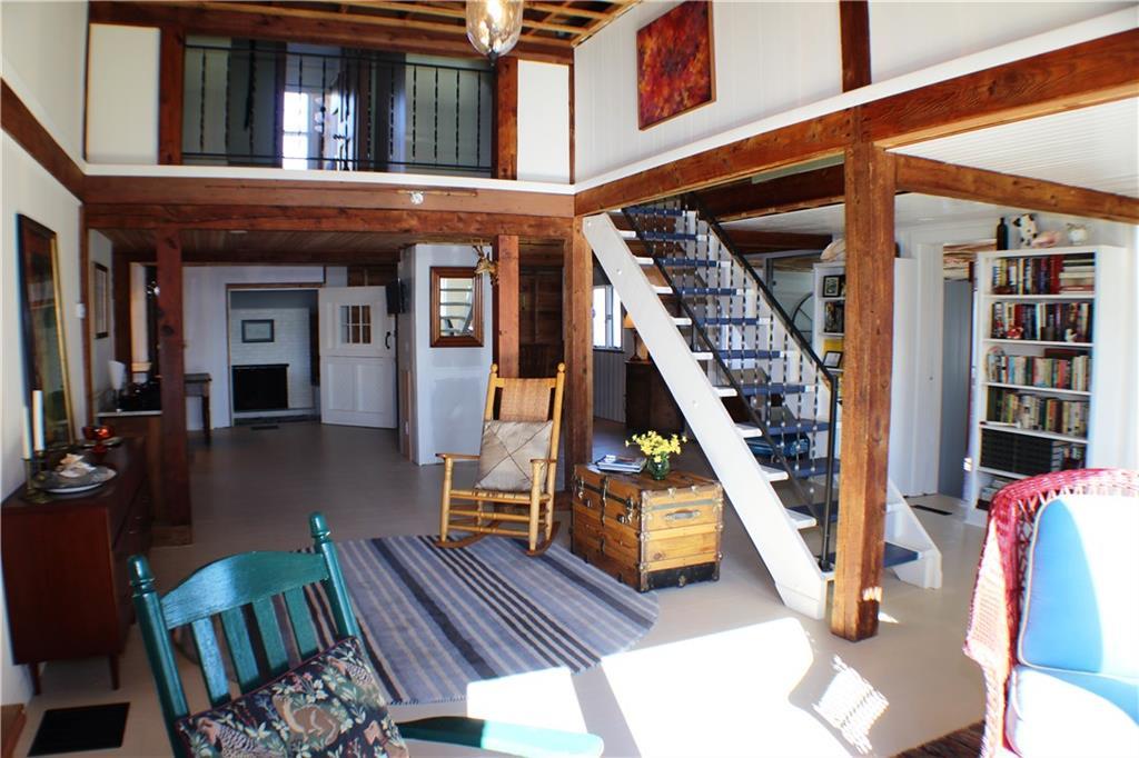 376 Shore Road Cape Neddick, ME 03902 - Photo 3 of 10 Photo
