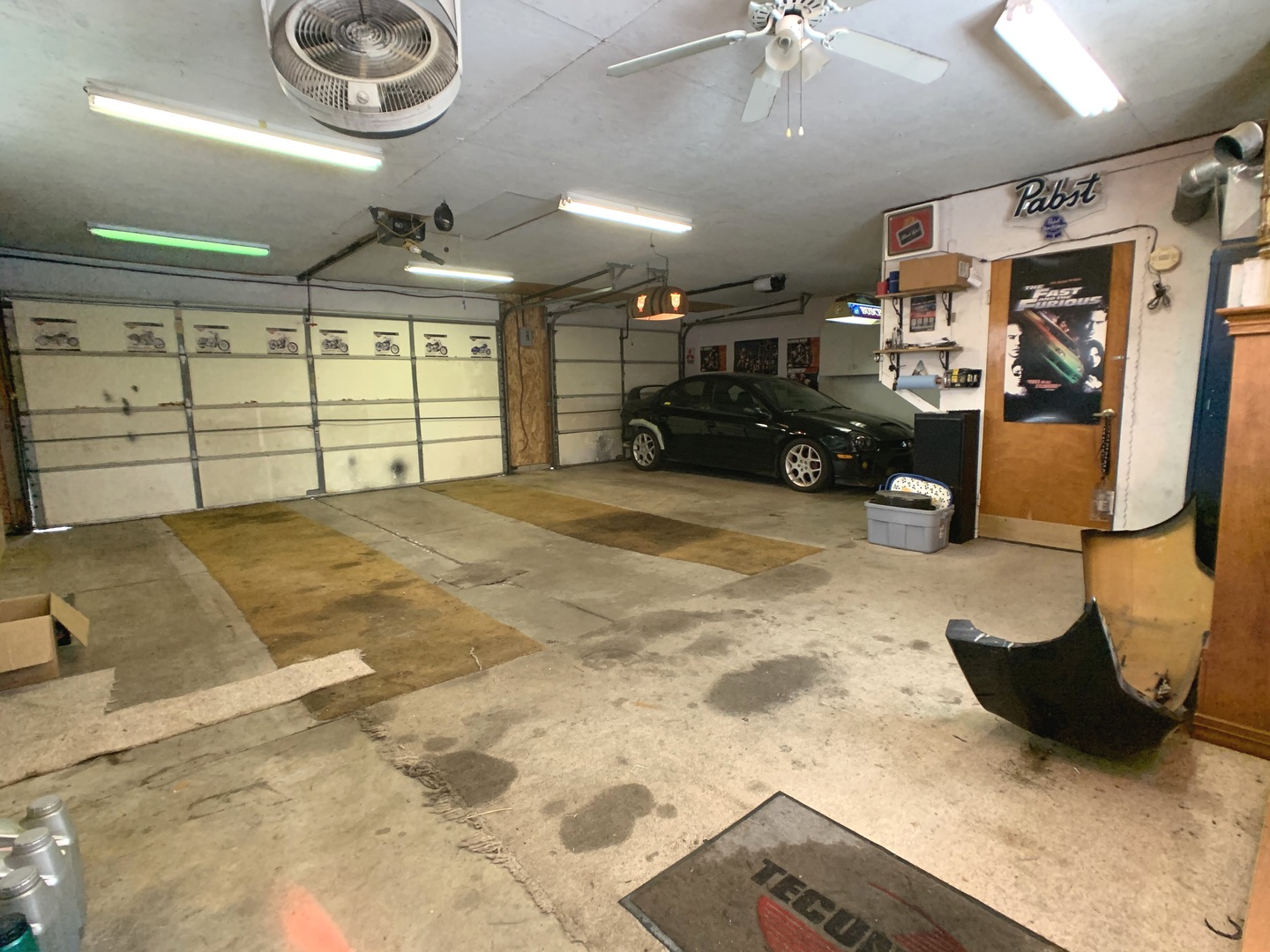 608 West Cleveland Street Spring Valley, IL 61362 - Photo 30 of 35 a view of a room with gym equipment