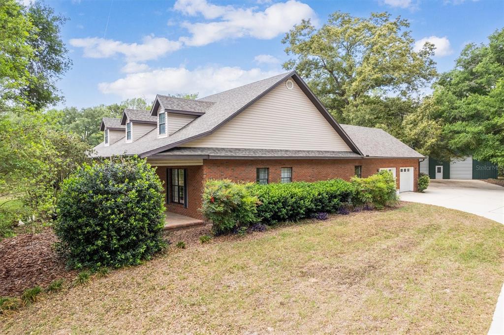 9902 Southwest 124 Terrace Archer, FL 32618 - Photo 76 of 90