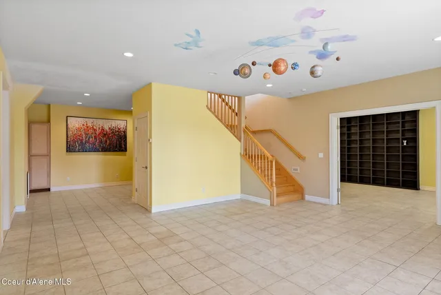 $1,160,000 | 2953 East Badger Road, Harrison, ID 83833