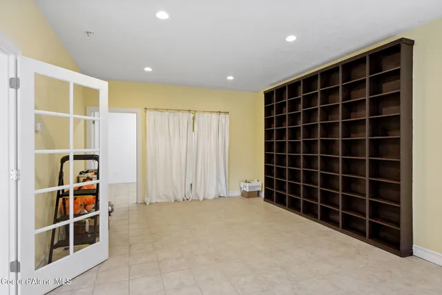 $1,160,000 | 2953 East Badger Road, Harrison, ID 83833