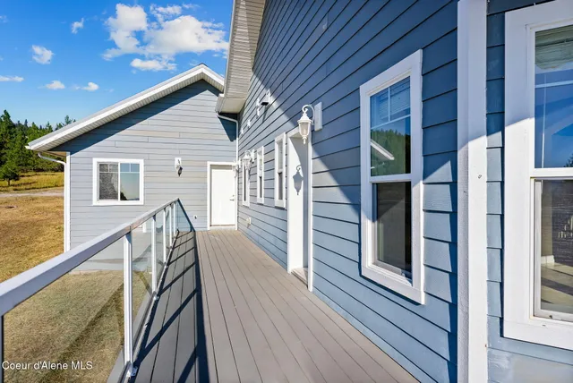 $1,160,000 | 2953 East Badger Road, Harrison, ID 83833