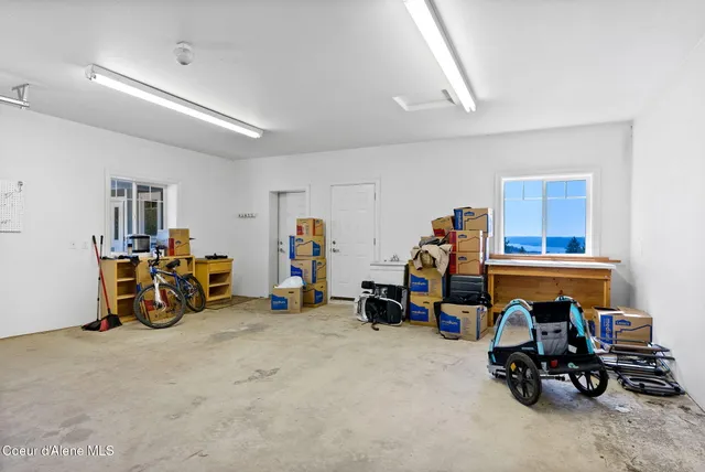 $1,160,000 | 2953 East Badger Road, Harrison, ID 83833