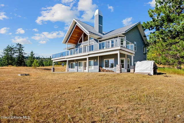 $1,160,000 | 2953 East Badger Road, Harrison, ID 83833
