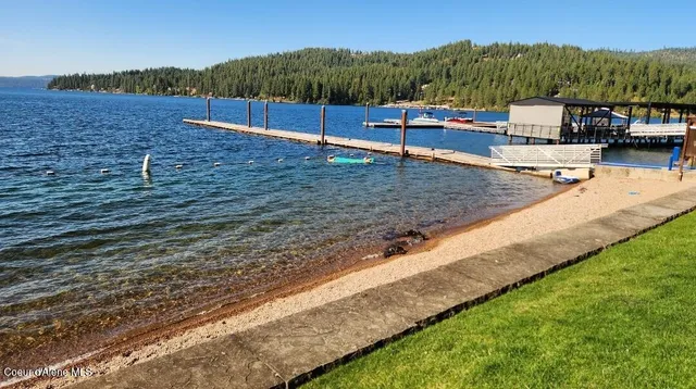 $1,160,000 | 2953 East Badger Road, Harrison, ID 83833