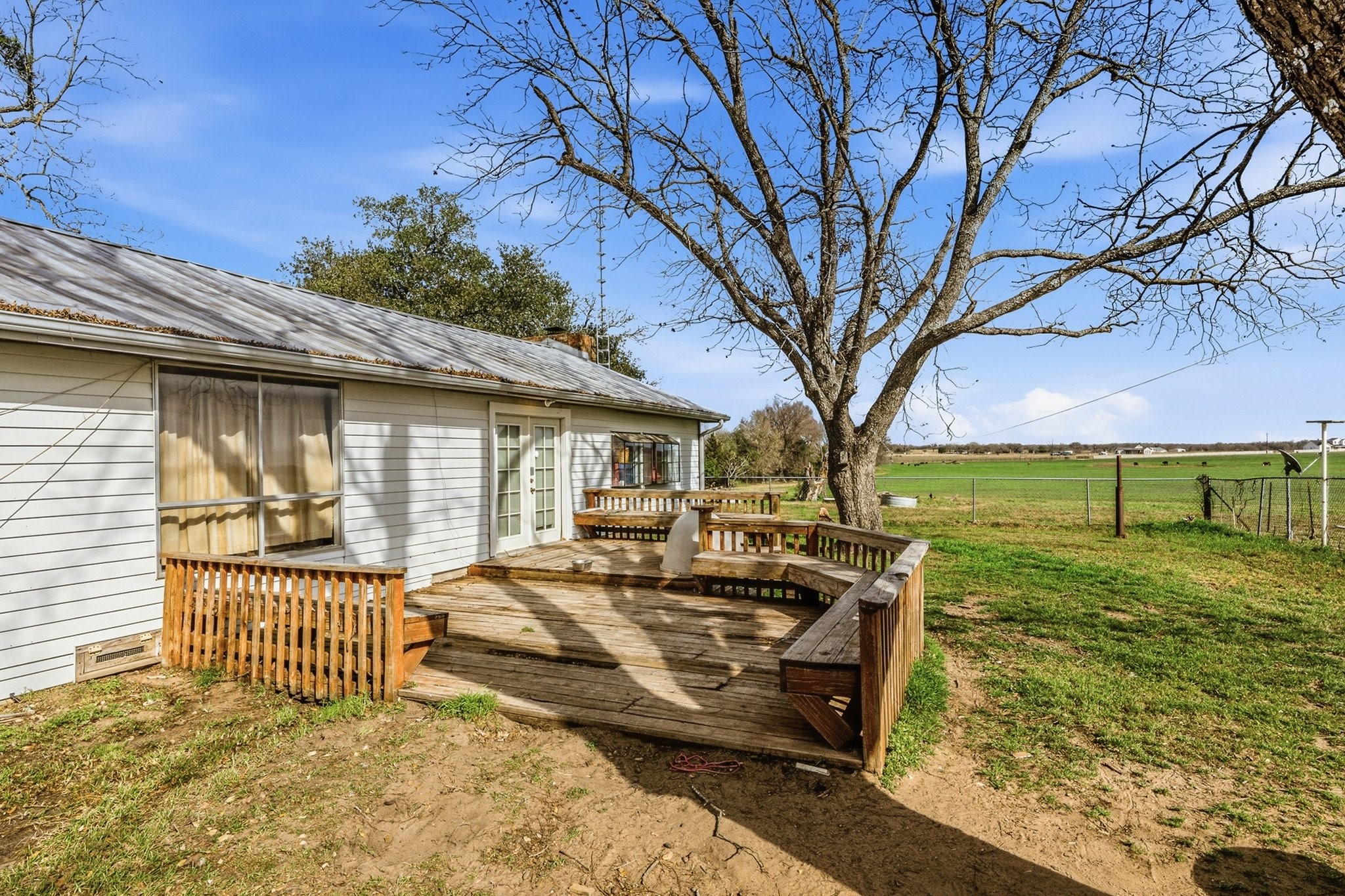 9523 West Fm 1644 Calvert, TX 77837 - Photo 19 of 22 a view of a house with backyard porch and sitting area