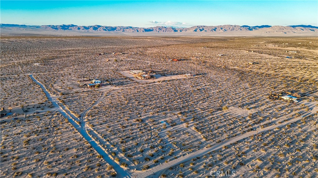 65370 Brant Crossing Road Joshua Tree, CA 92252 - Photo 7 of 40 a view of an ocean