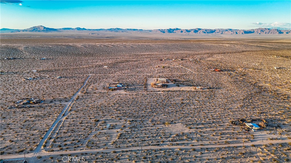 65370 Brant Crossing Road Joshua Tree, CA 92252 - Photo 8 of 40 a view of an ocean and beach