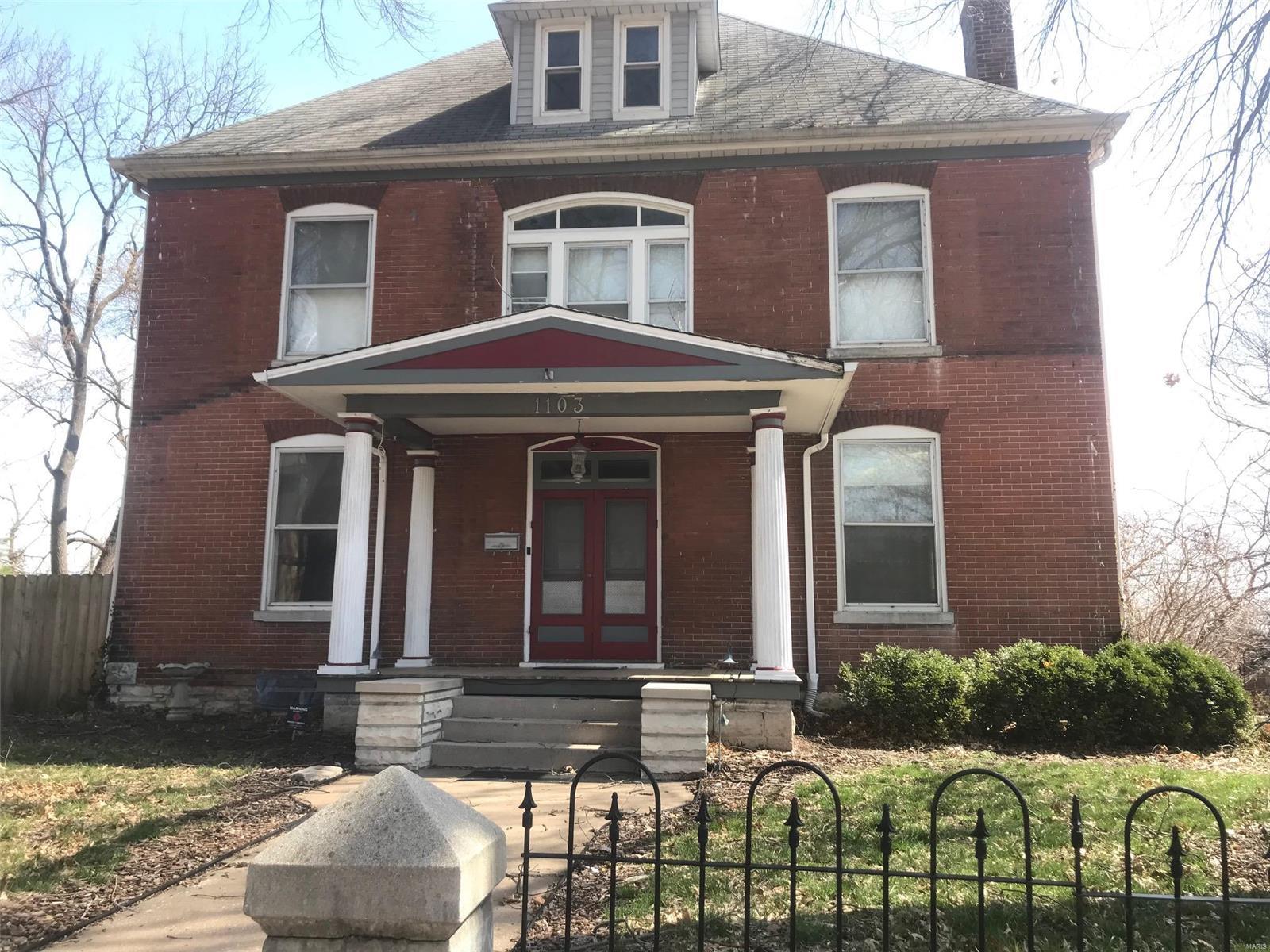 1103 State Street Alton, IL 62002 - Photo 1 of 26