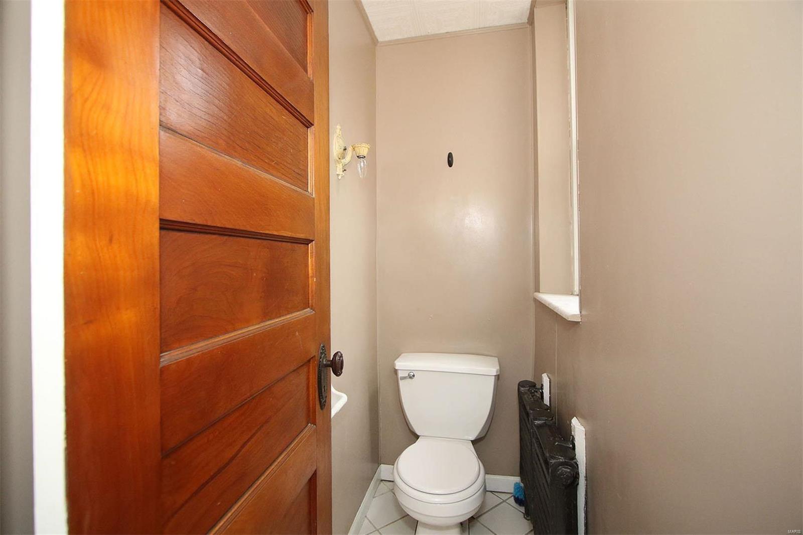 1103 State Street Alton, IL 62002 - Photo 21 of 26