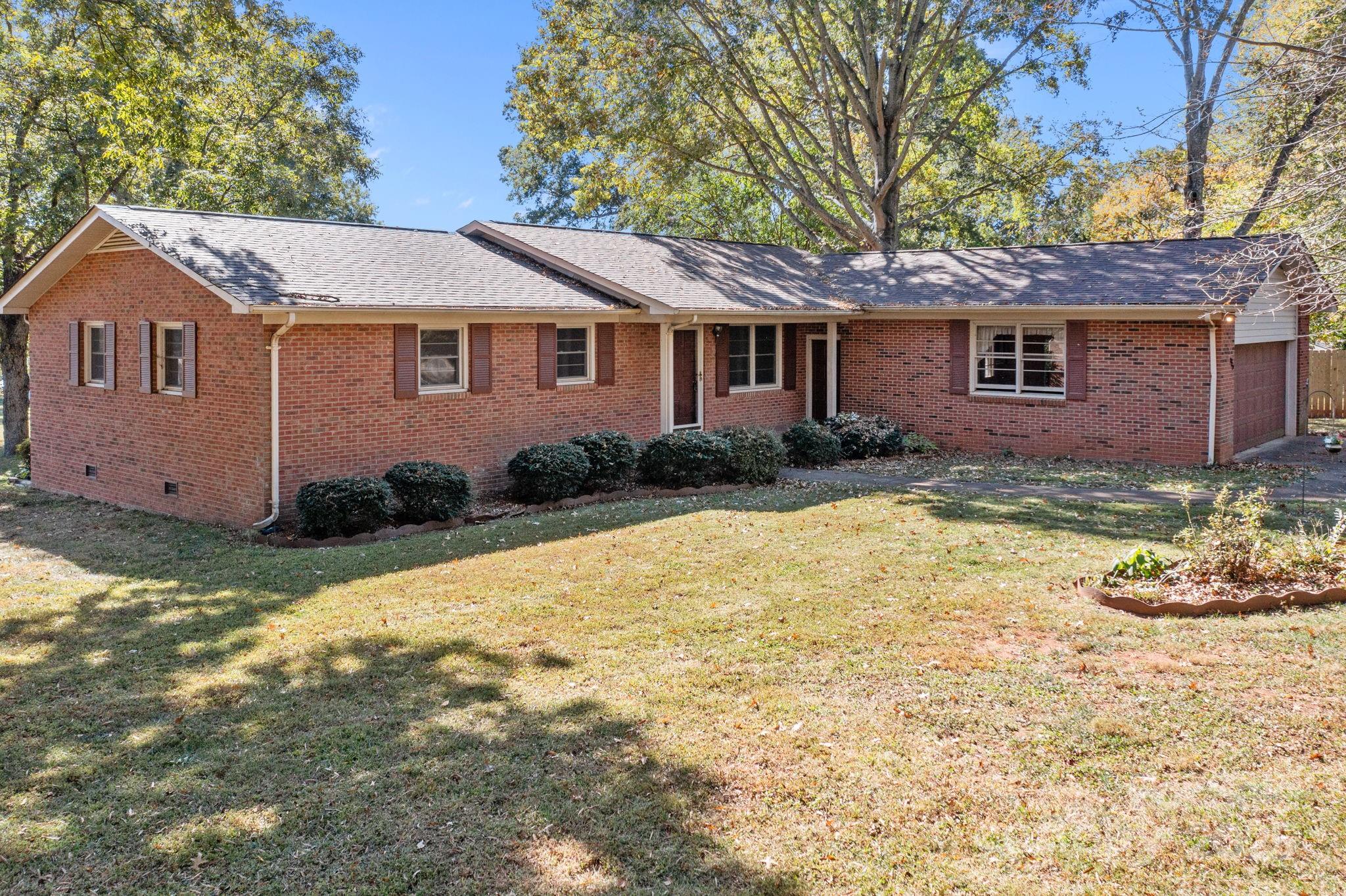 127 Edgeway Road Mooresville, NC 28117 - Photo 3 of 28