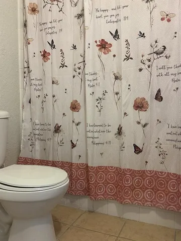 $1,695 | 10325 Carrollwood Lane, Unit 77, Tampa, FL 33618