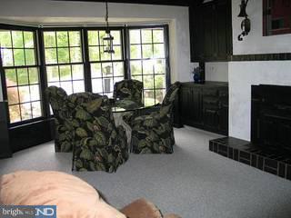 617 Cricklewood Road West Chester, PA 19382 - Photo 4 of 6 Gallery Image 4