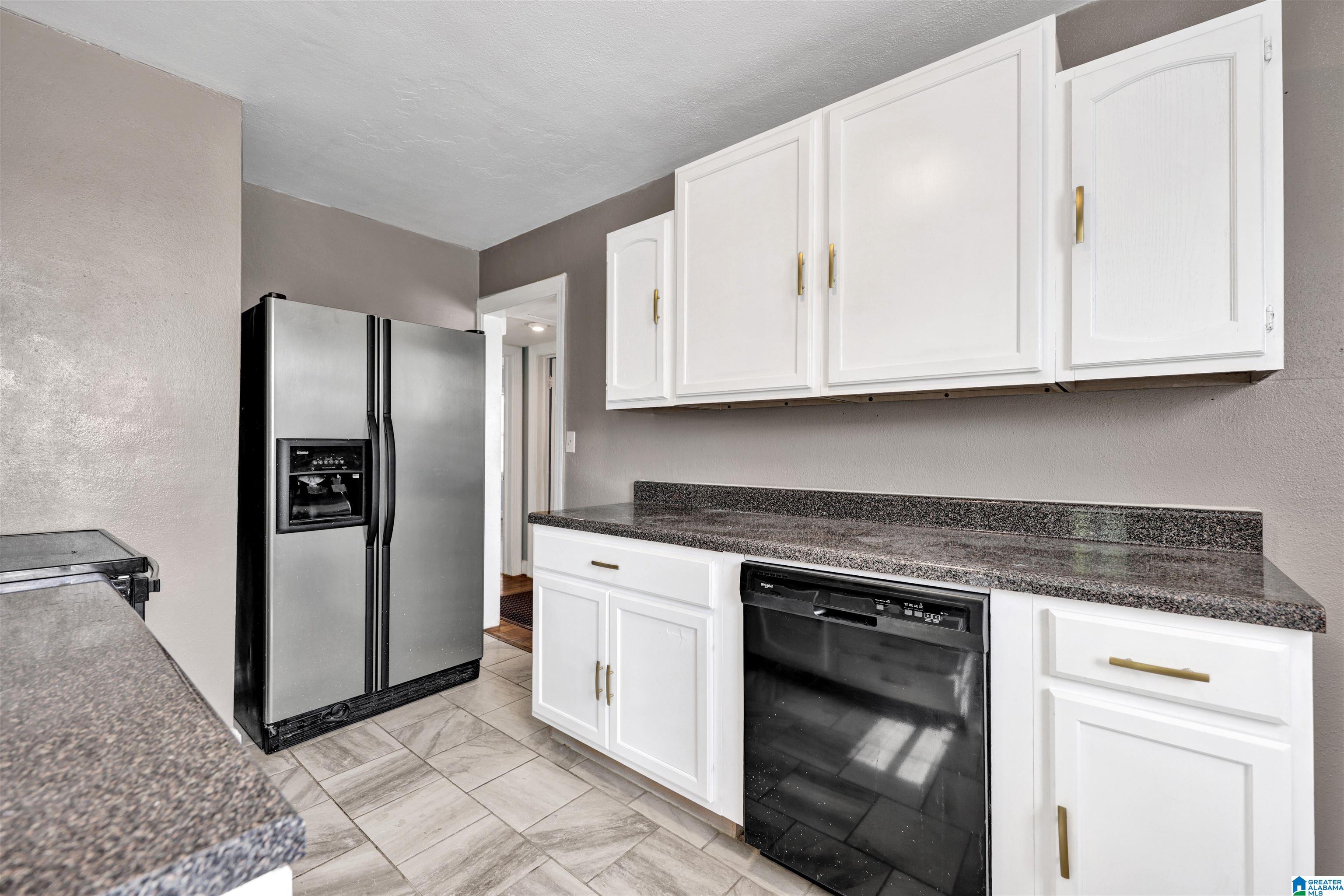 1024 Claxton Street Anniston, AL 36201 - Photo 7 of 14