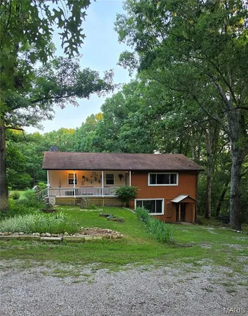 $425,000 | 5072 Oak Tree Lane, House Springs, MO 63051