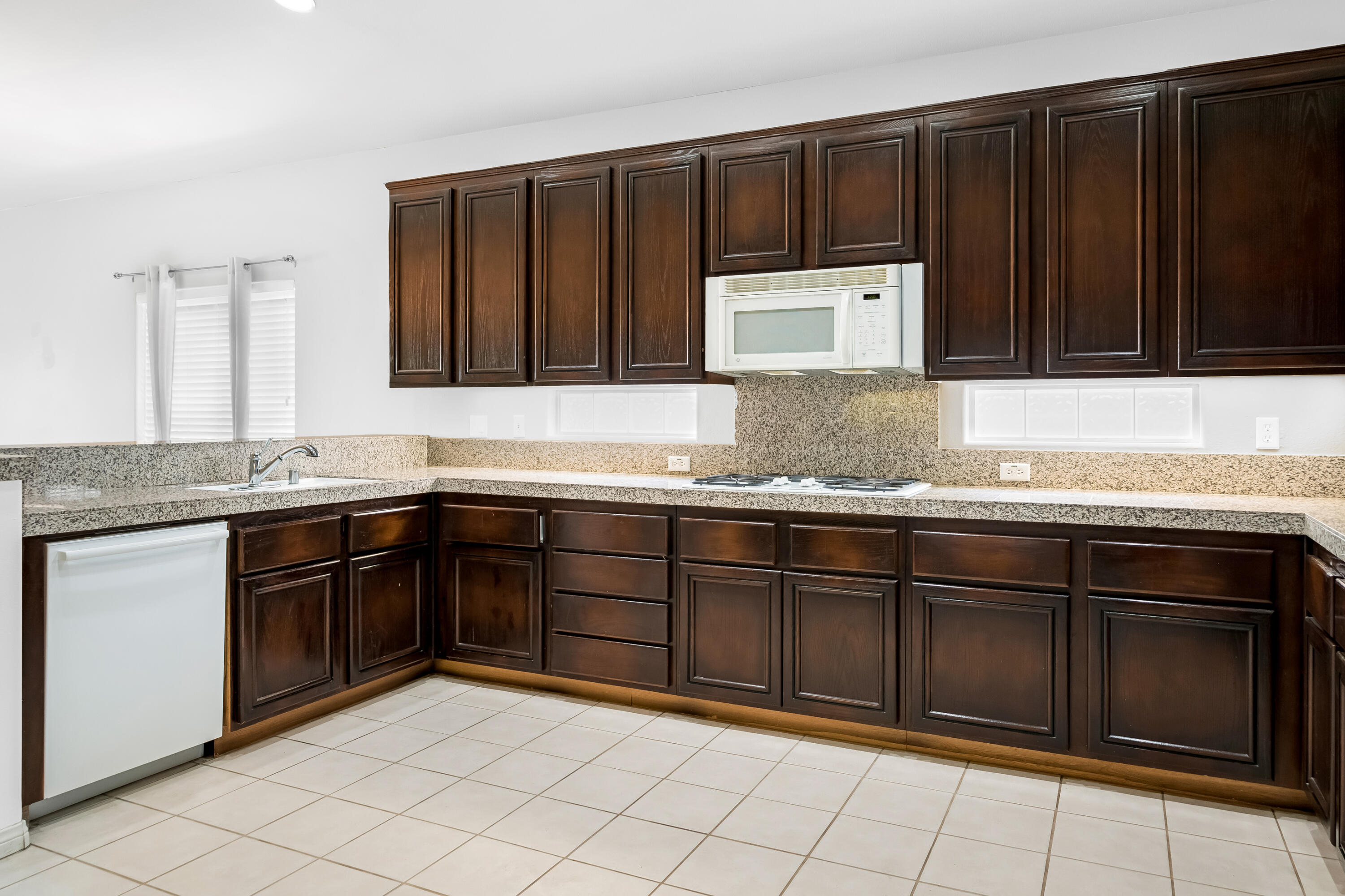 79834 Bethpage Avenue Indio, CA 92201 - Photo 11 of 47 H61A9428