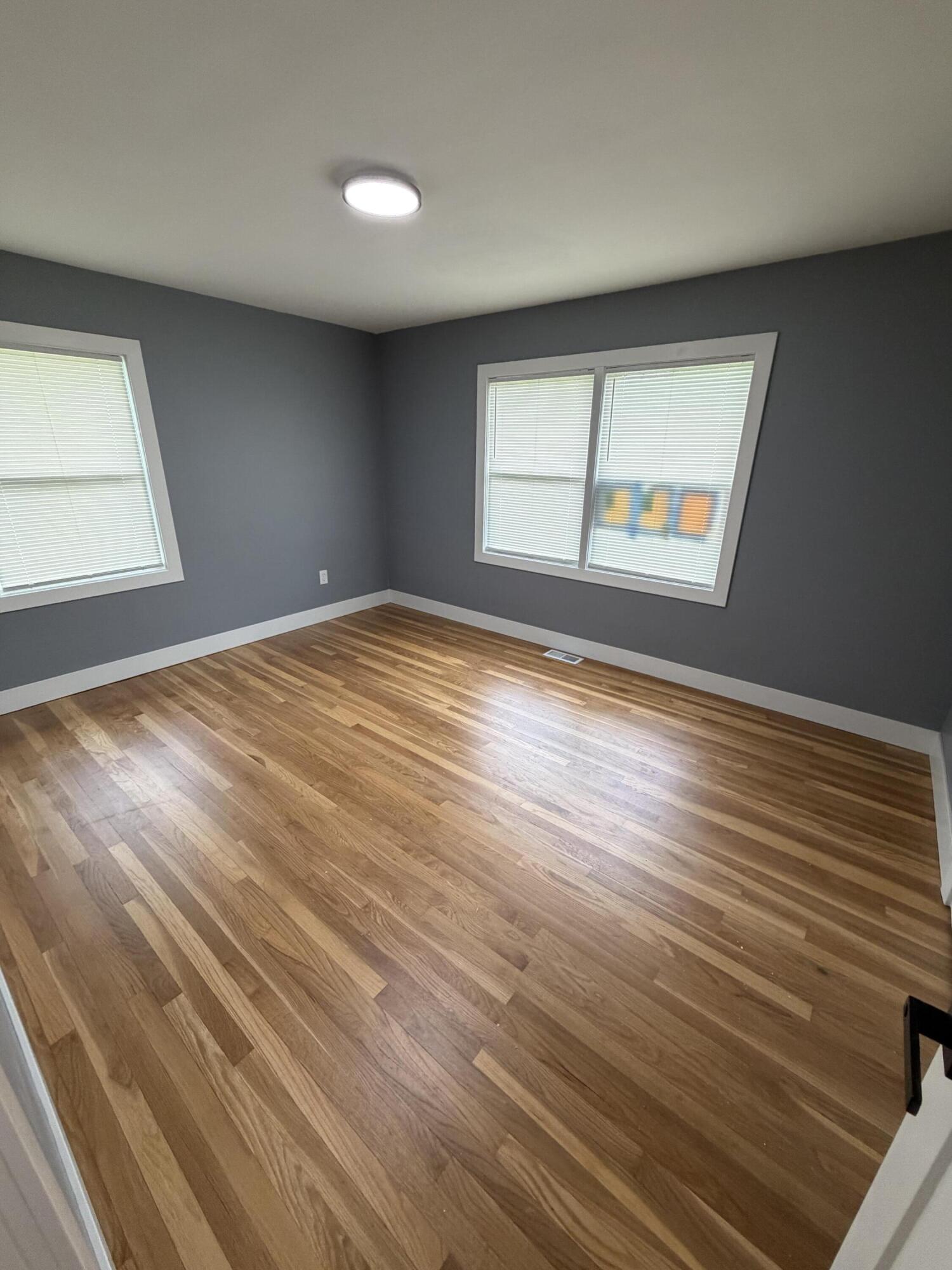 3941 Wirth Road Highland, IN 46322 - Photo 12 of 21 1500x2000