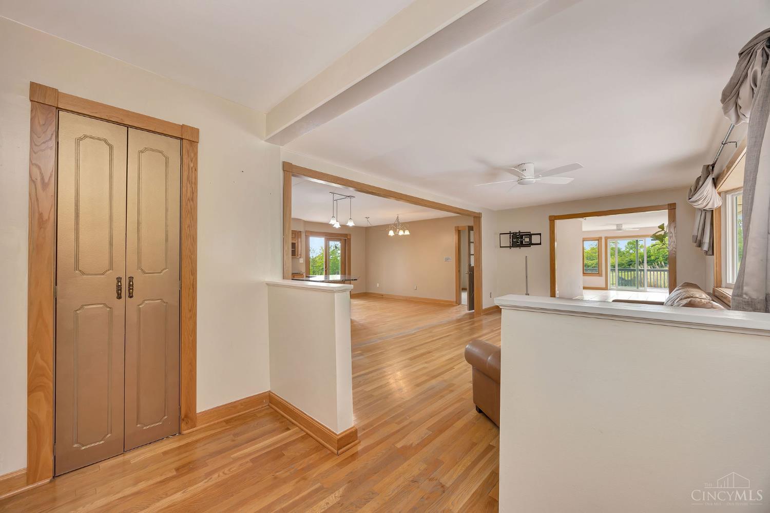 1540 Boyle Road Hamilton, OH 45013 - Photo 3 of 79