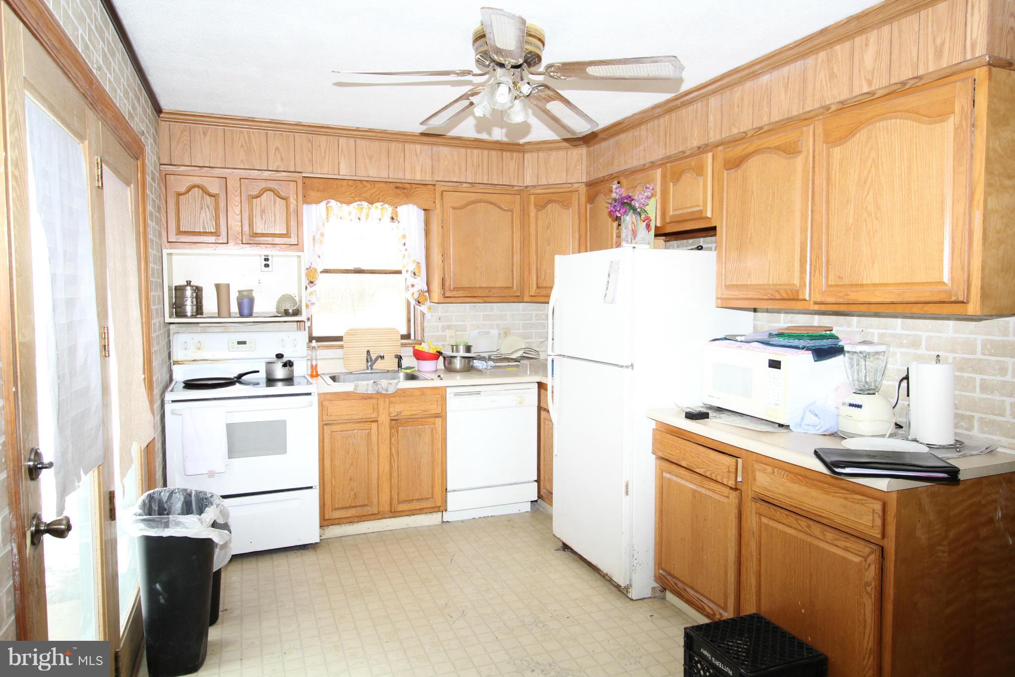 2264 East Old Philadelphia Road Elkton, MD 21921 - Photo 8 of 10 Kitchen