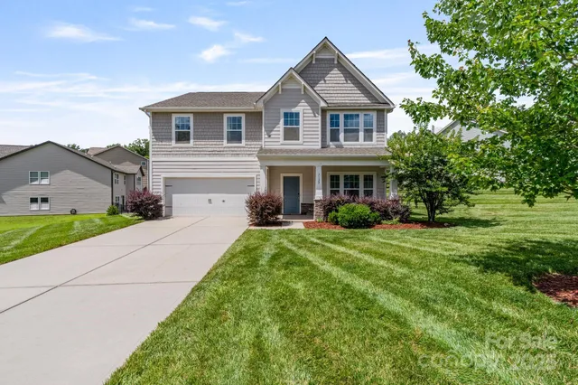 $599,900 | 7129 Dove Field Lane, Fort Mill, SC 29707