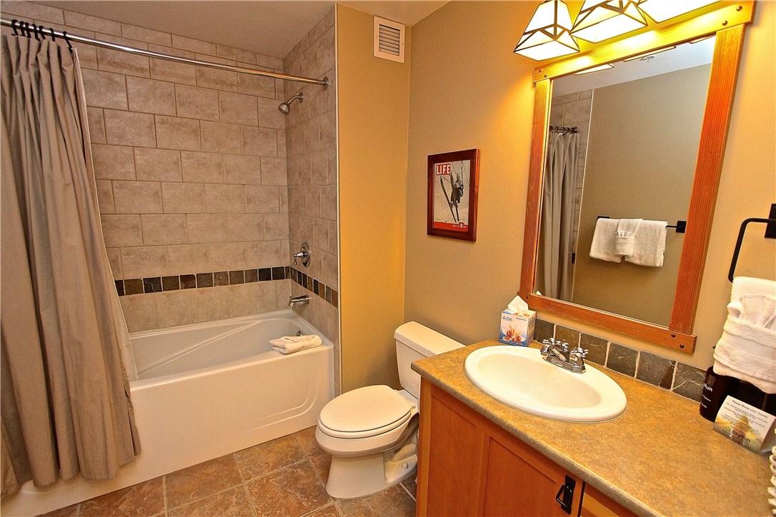 910 Copper Road, Unit 213 Frisco, CO 80443 - Photo 12 of 22 Gallery Image 12