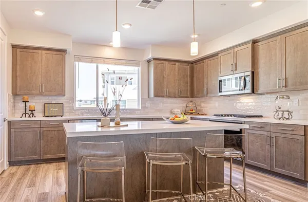$4,450 | 27555 Sanctuary Court, Stevenson Ranch, CA 91381