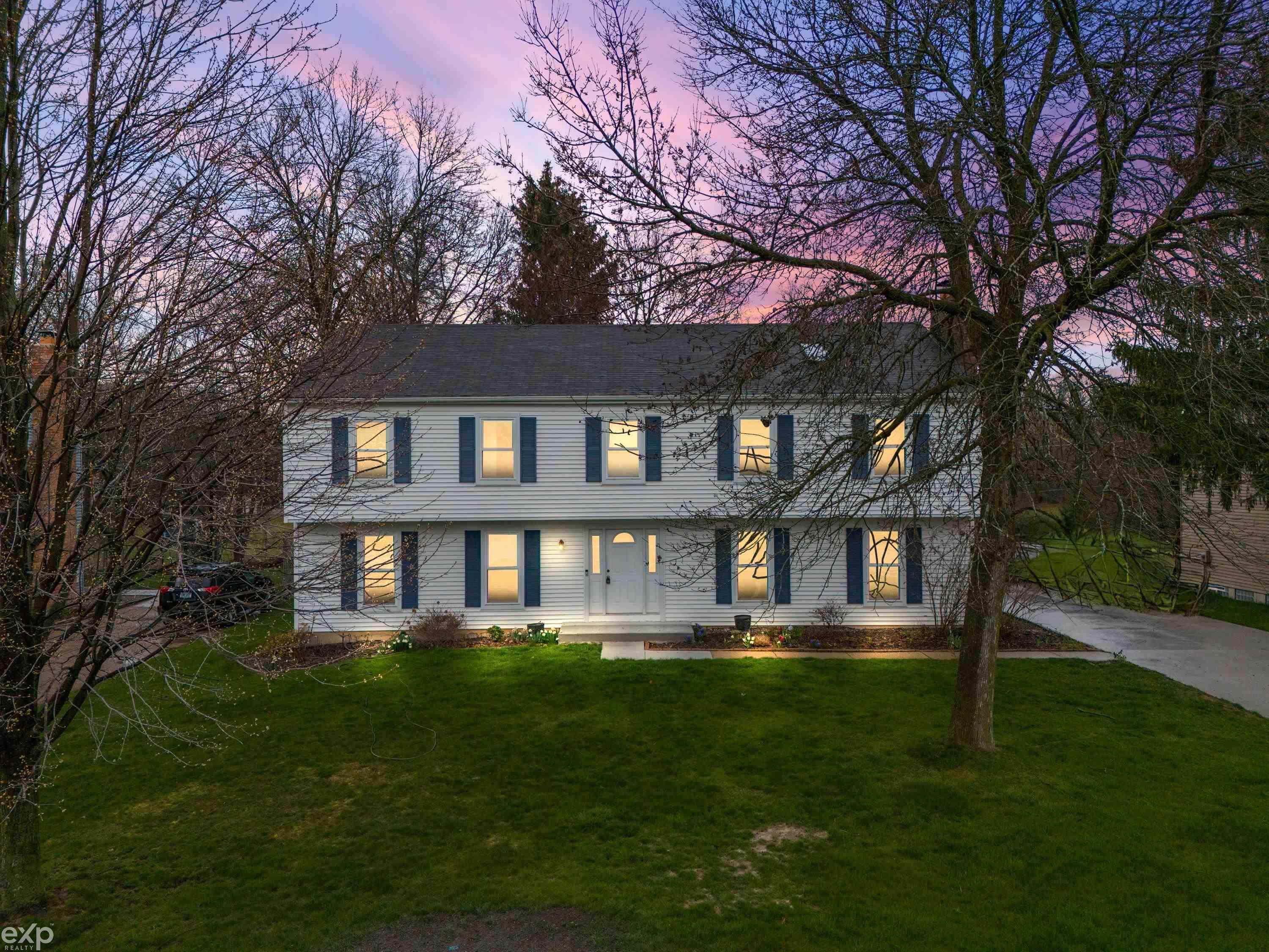 1390 North Fairview Lane Rochester Hills, MI 48306 - Photo 1 of 54
