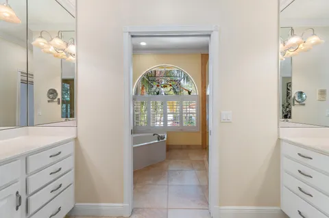 $997,000 | 112 Hidden Hollow Drive, Palm Beach Gardens, FL 33418