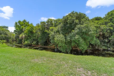 $997,000 | 112 Hidden Hollow Drive, Palm Beach Gardens, FL 33418