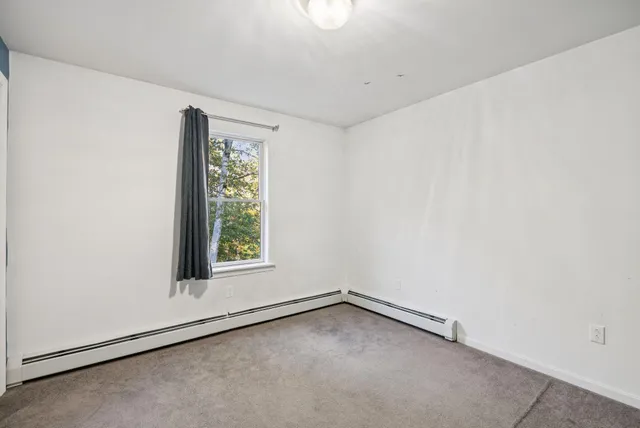 $340,000 | 435 Ithiel Gordon Road, Mount Vernon, ME 04352