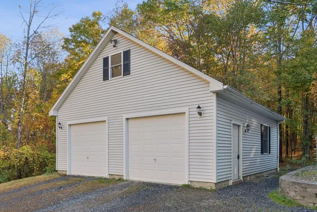 $340,000 | 435 Ithiel Gordon Road, Mount Vernon, ME 04352