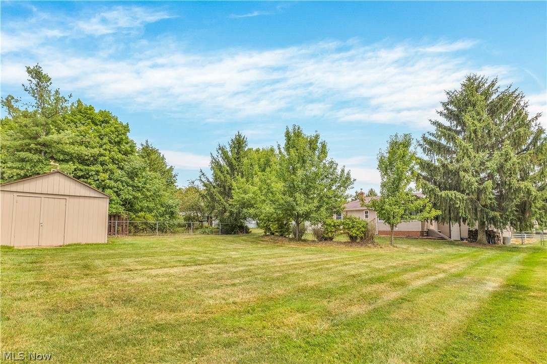 15730 Whitney Road Strongsville, OH 44136 - Photo 33 of 34 Gallery Image 33