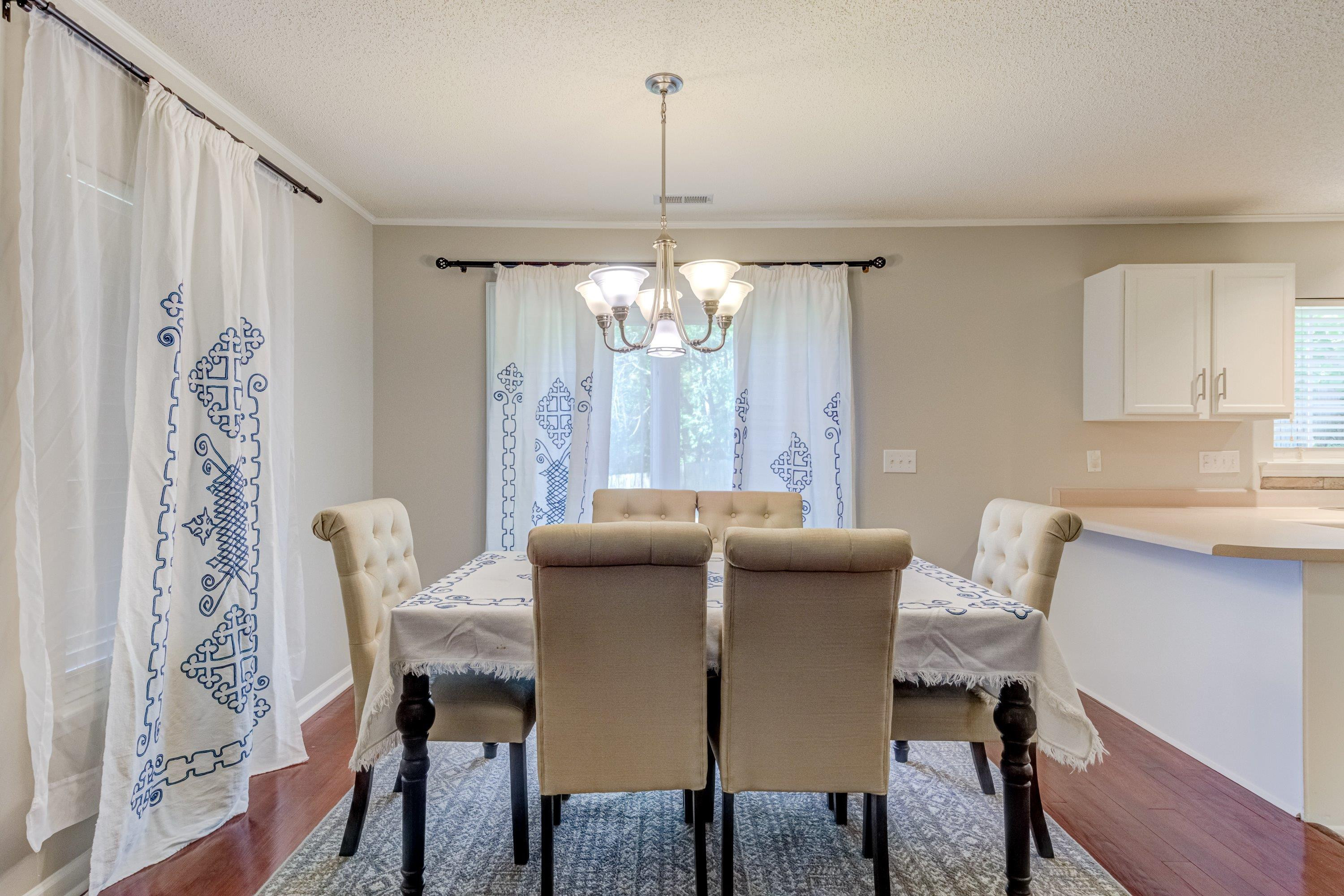 8134 Cohosh Court Raleigh, NC 27616 - Photo 4 of 14 Dining Room