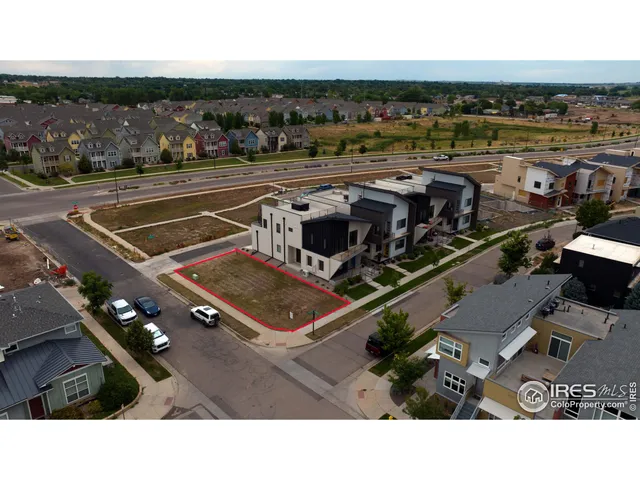 a picture of city view with houses