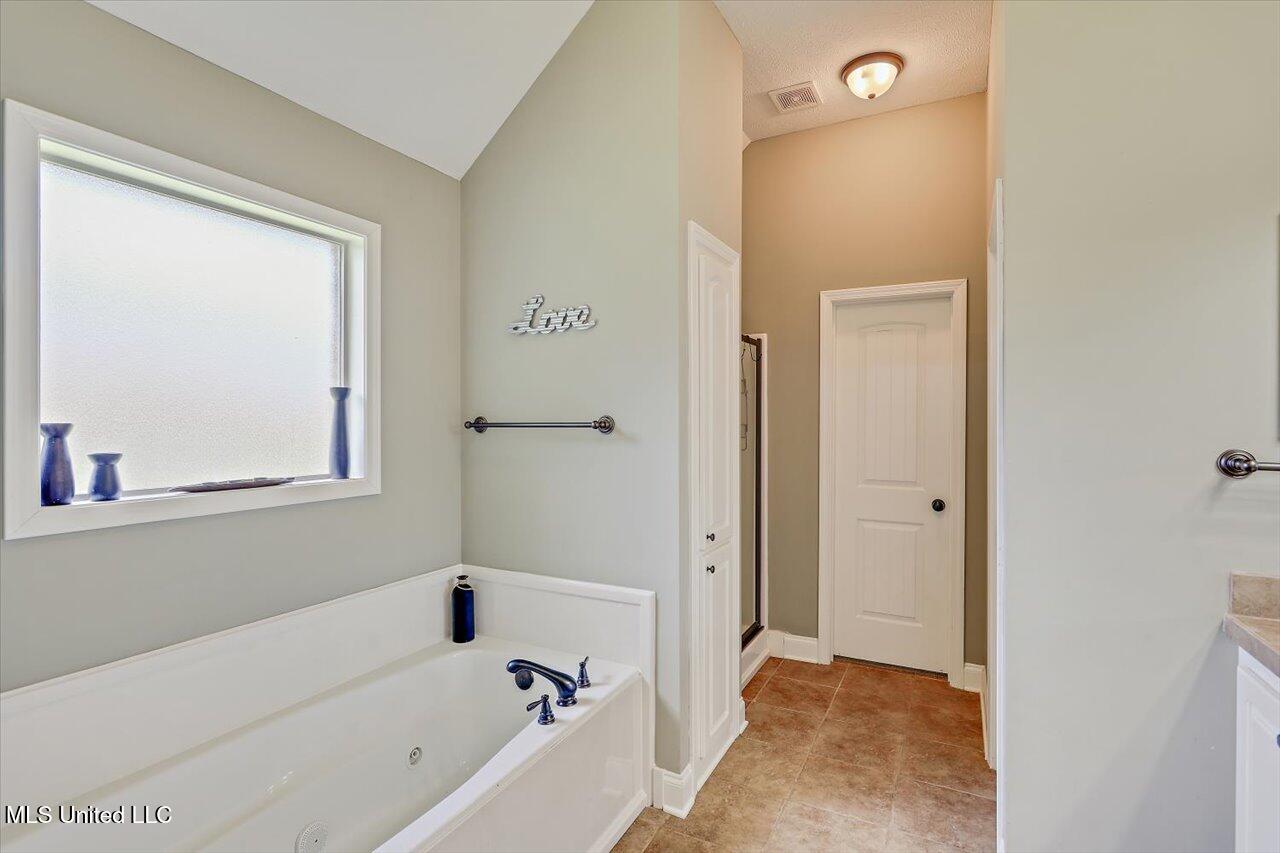 151 Millhouse Drive Madison, MS 39110 - Photo 11 of 20 20-151 Millhouse Dr