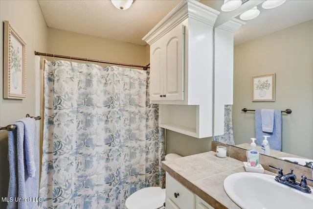 $290,000 | 151 Millhouse Drive, Madison, MS 39110