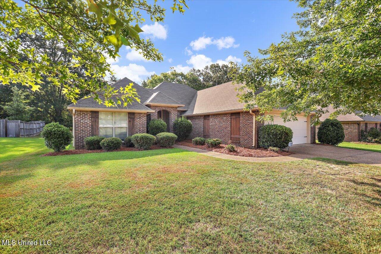 151 Millhouse Drive Madison, MS 39110 - Photo 2 of 20 02-151 Millhouse Dr