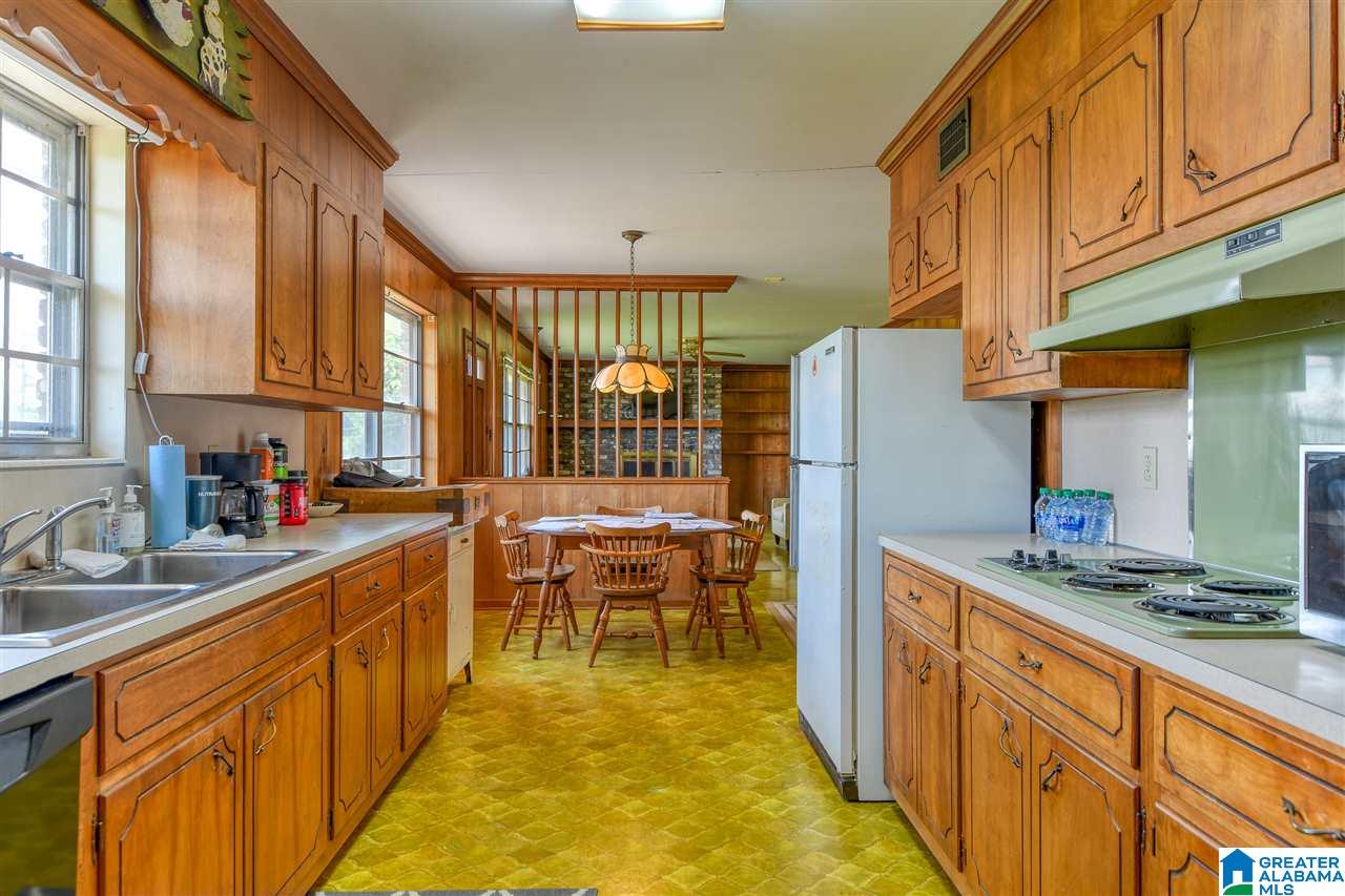5041 South Shades Crest Road Helena, AL 35022 - Photo 21 of 49