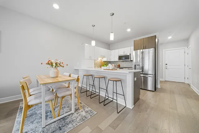 $670,000 | 18 Cliveden Street, Unit 201W, Quincy, MA 02169