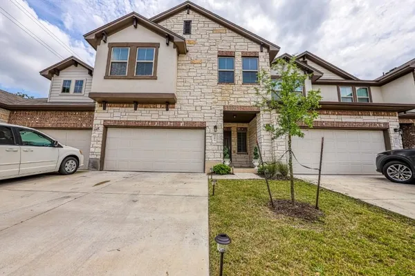 $2,550 | 2304 South Lakeline Boulevard, Unit 393, Cedar Park, TX 78613