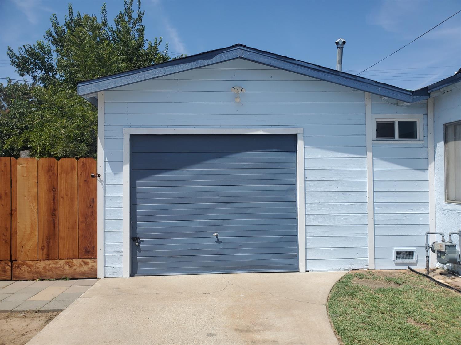 176 East Linden Avenue Reedley, CA 93654 - Photo 30 of 33 Gallery Image 30