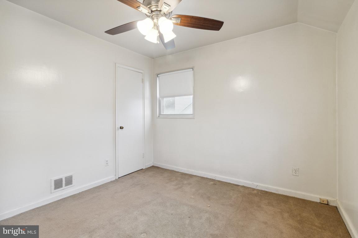 12719 Gould Road Silver Spring, MD 20906 - Photo 25 of 37