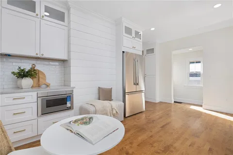 $1,650,000 | 61 Gibbs Avenue, Newport, RI 02840