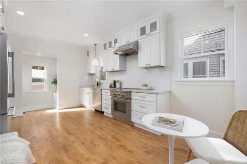 $1,650,000 | 61 Gibbs Avenue, Newport, RI 02840