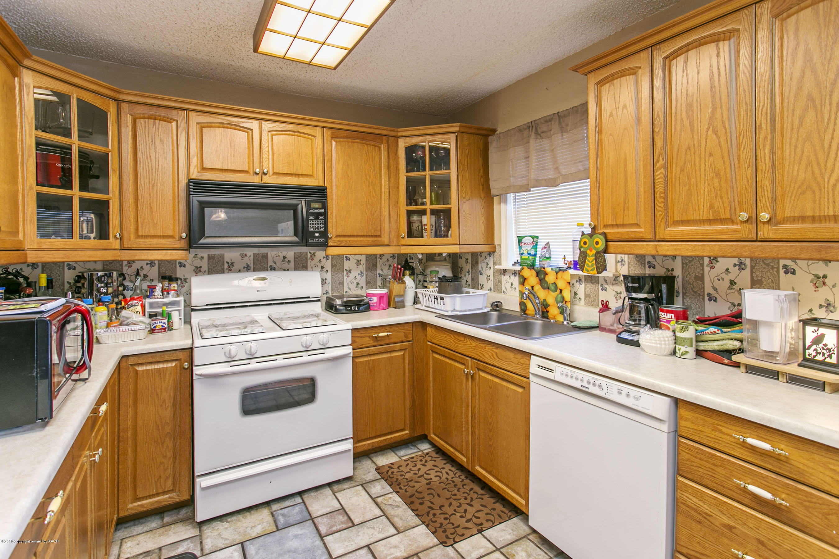 4118 South Travis Street Amarillo, TX 79110 - Photo 4 of 15 18 (2)